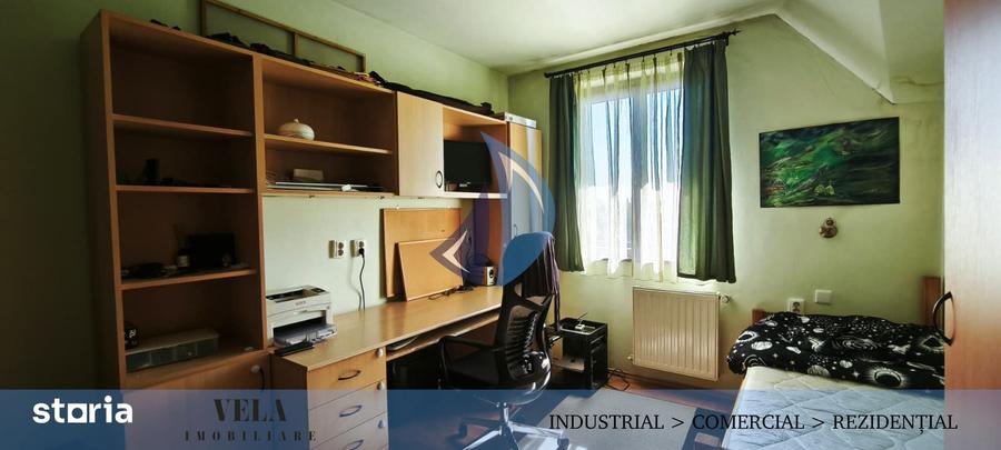 Casă cu 5 camere cu Teren 900 Mp în Sângeorgiu de Mureș
