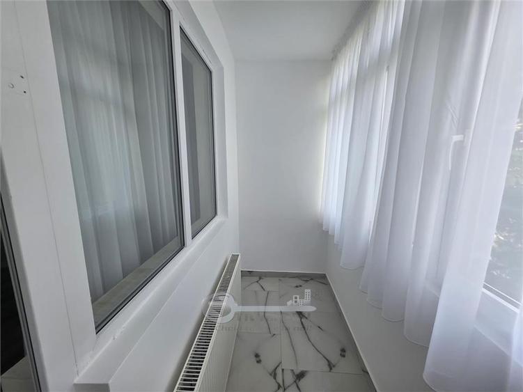 Apartament cu 3 camere decomandat în Alexandru cel Bun