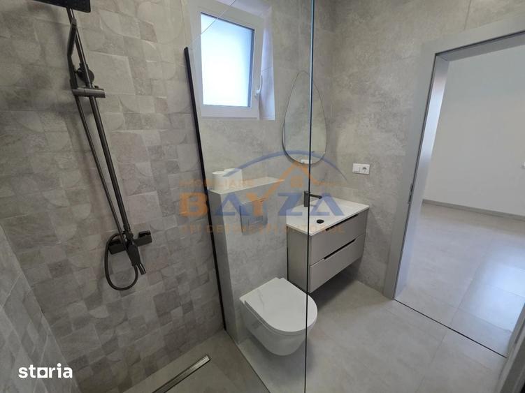Casă cu 4 camere cu Teren 550 Mp în Central