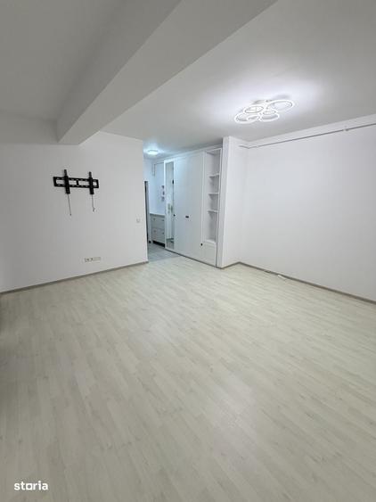Apartament cu 3 camere în Rahova