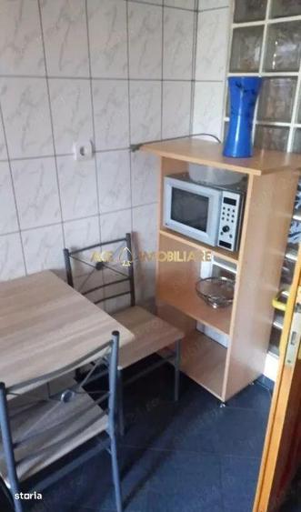Apartament cu 2 camere, mobilat în Crângași