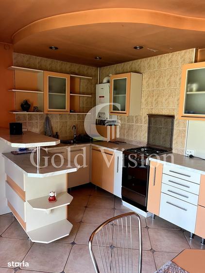 Casă cu 4 camere cu Teren 800 Mp în Dâmbu Pietros