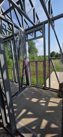 Casă individuală cu 3 camere cu Canalizare în Brebu