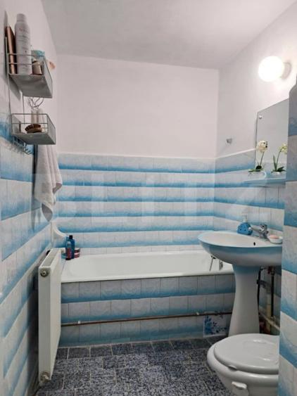 Apartament cu 2 camere semidecomandat în Micro 4