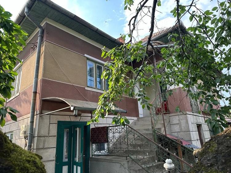 Casa de vanzare satul Ghiorgheni - 2