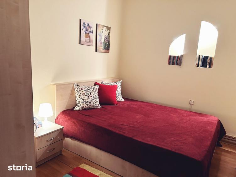Casă cu 5 camere cu Teren 920 Mp în Central