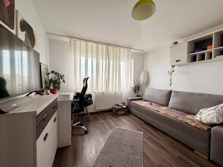 Apartament cu 2 camere semidecomandat, mobilat în Mărăști
