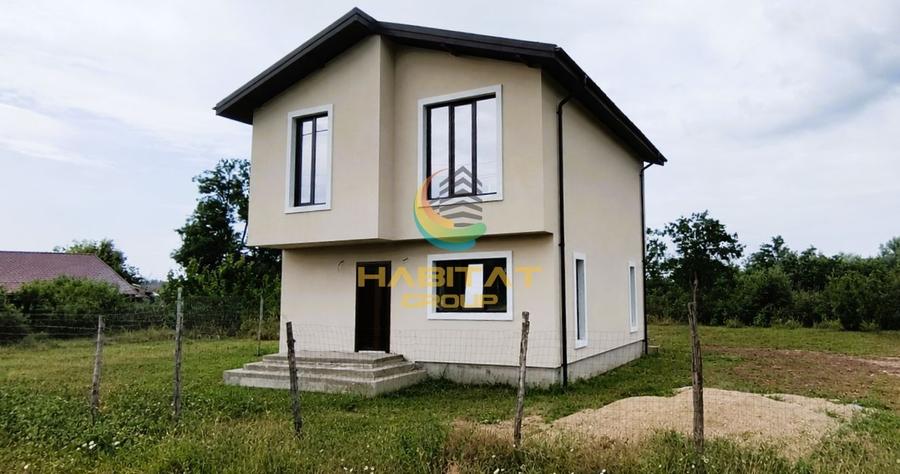 Casă individuală cu 4 camere cu Canalizare în Postăvari