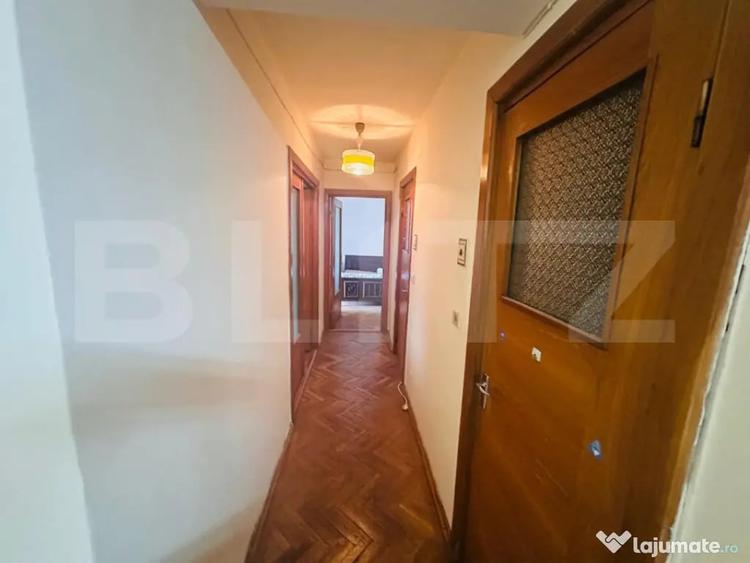 Apartament cu 4 camere decomandat, mobilat în Centru Civic