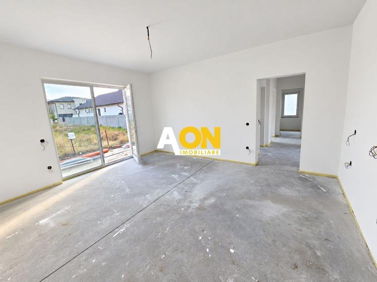 Casă individuală cu 3 camere cu Canalizare în Ampoi 3