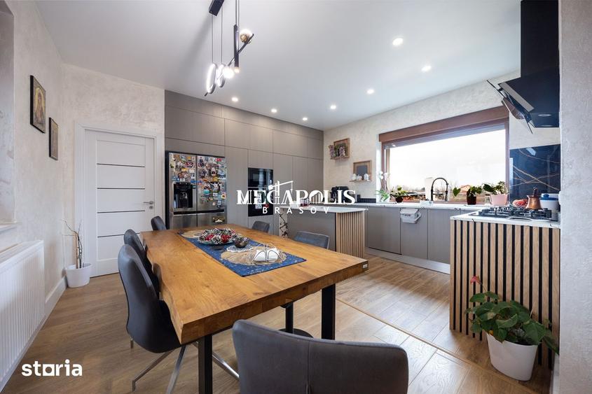 Casă cu 6 camere cu Teren 750 Mp în Prejmer