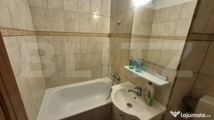 Apartament cu 2 camere semidecomandat în Micro 14