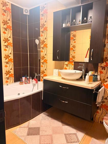 Apartament cu 2 camere de vânzare – Florești, str. Razoare - 5