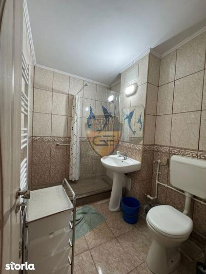 Apartament cu 3 camere decomandat, mobilat în Faleza Nord