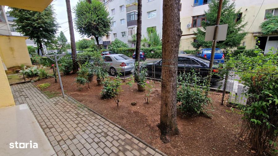 Apartament cu 2 camere semidecomandat în Central