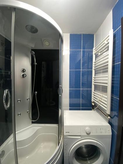 Apartament cu 2 camere semidecomandat, mobilat în Central