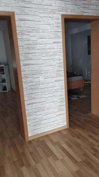Apartament cu 2 camere decomandat în Exterior Vest