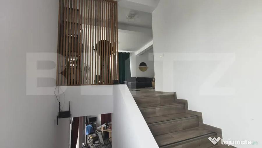 Casă cu 6 camere cu Teren 295 Mp în Central