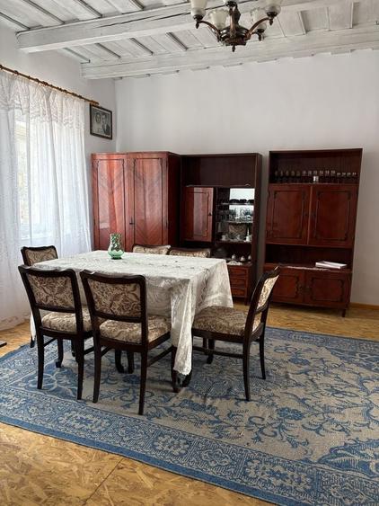 Casă cu 4 camere în Ioaniș