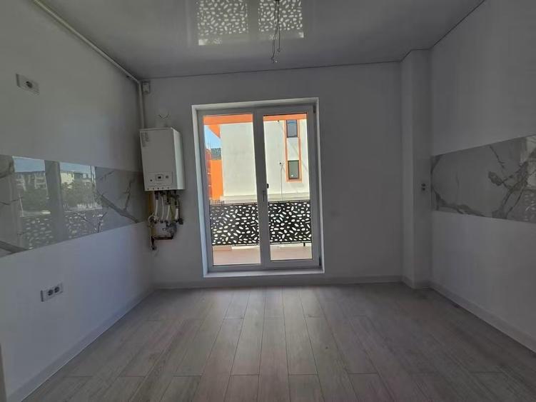 Apartament cu 2 camere decomandat în Dobroești