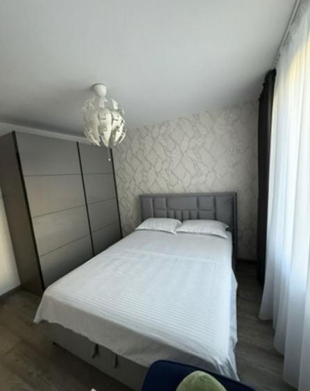 Apartament cu 2 camere decomandat în Drumul Taberei