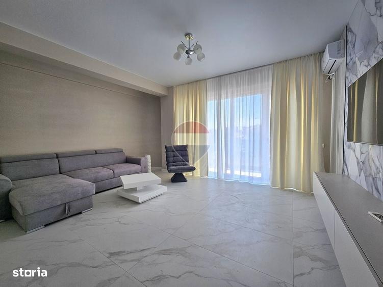 Apartament cu 2 camere decomandat în Palazu Mare