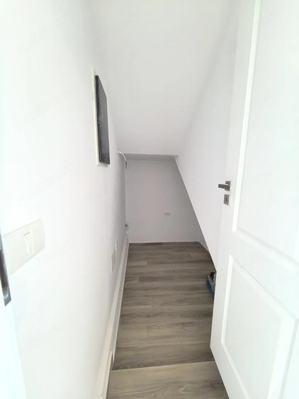 Casă cu Teren 250 Mp în Șagului