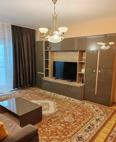 Apartament cu 2 camere semidecomandat, mobilat în Timpuri Noi