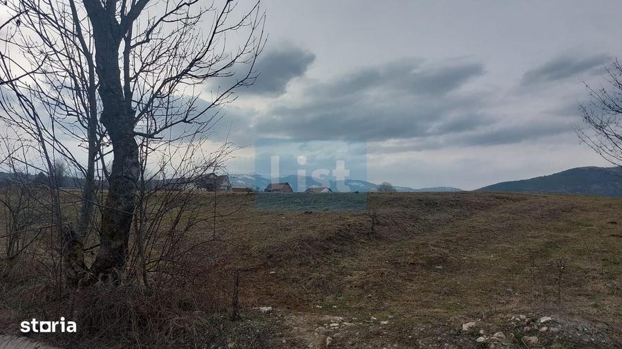 Casă cu 2 camere în Mărgău