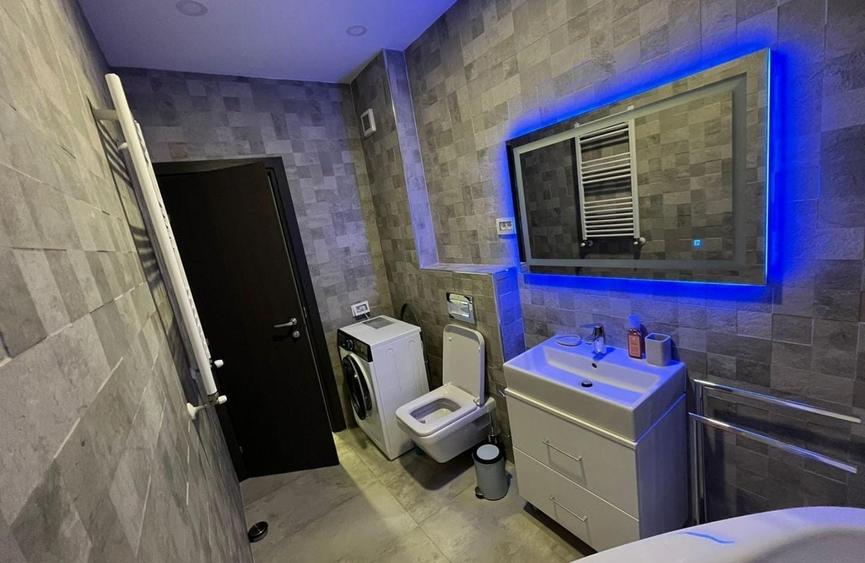 Apartament cu 2 camere decomandat, mobilat în Grozăvești