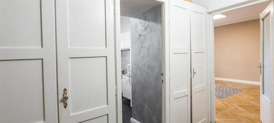 Apartament cu 2 camere semidecomandat în Nufărul