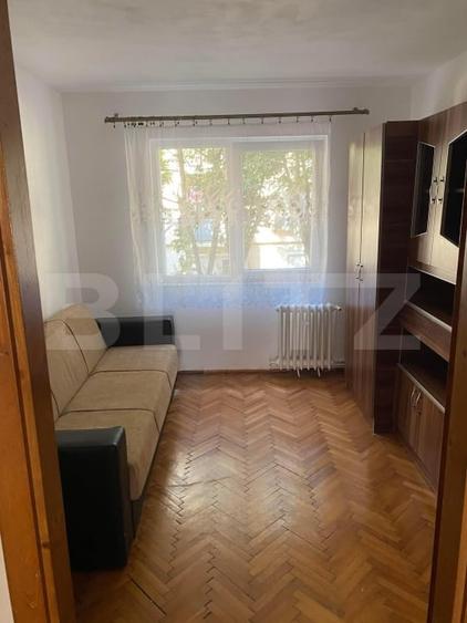 Apartament cu 3 camere, 64 mp, zona Micro 16 - 2