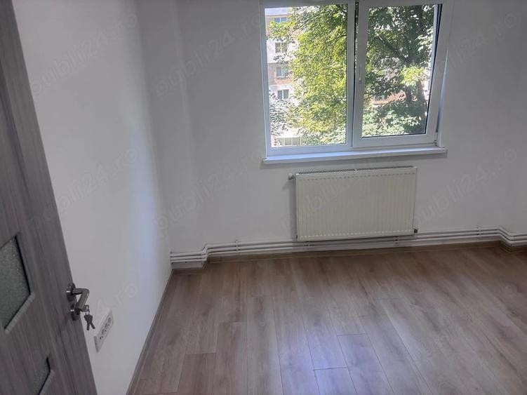 Apartament cu 2 camere semidecomandat în Viziru 3