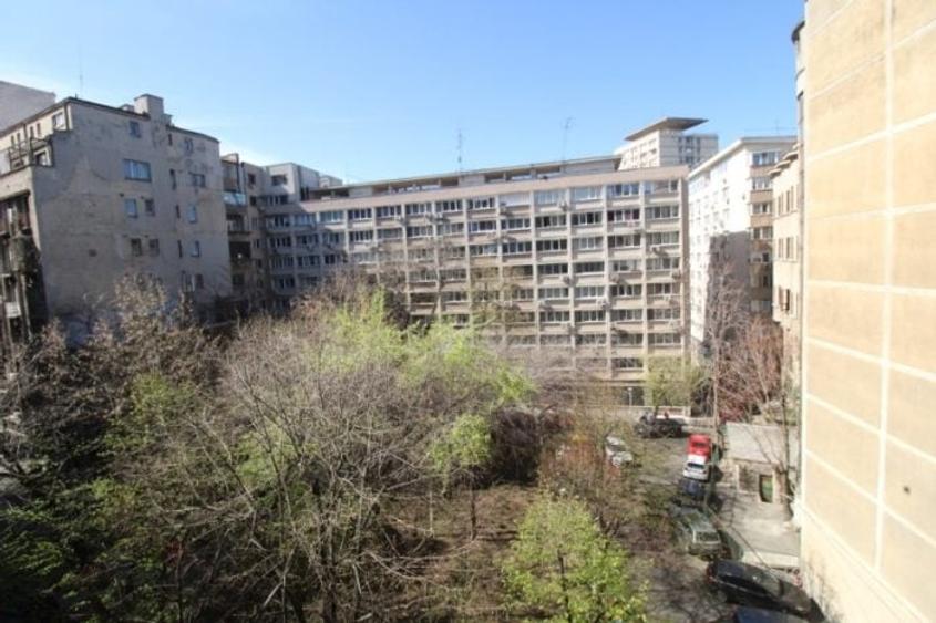 Apartament cu 2 camere semidecomandat, mobilat în Cișmigiu