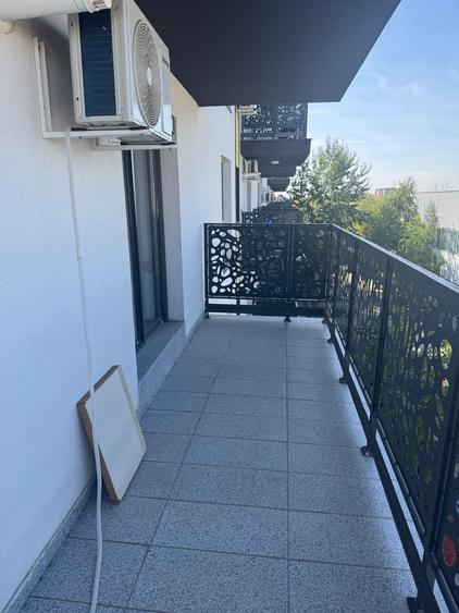 Apartament cu 3 camere decomandat în 1 Decembrie 1918