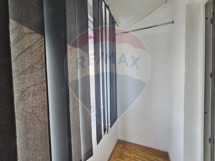 Apartament de vanzare - 1