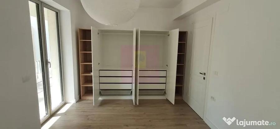 Apartament cu 4 camere decomandat în Ultracentral