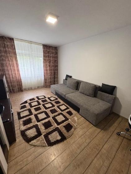 Vând apartament decomandat complet mobilat și utilat cu loc de parcare inclus - 16