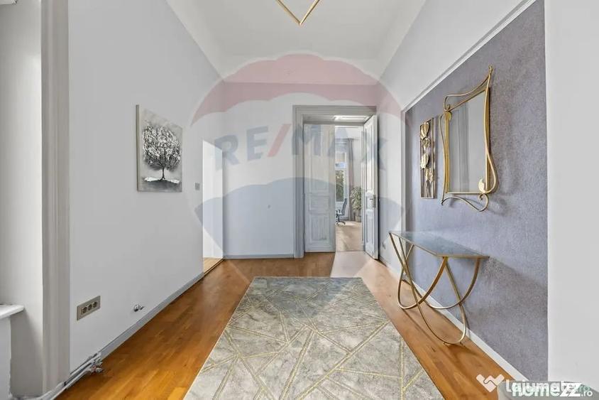 Apartament cu 2 camere decomandat în Ultracentral