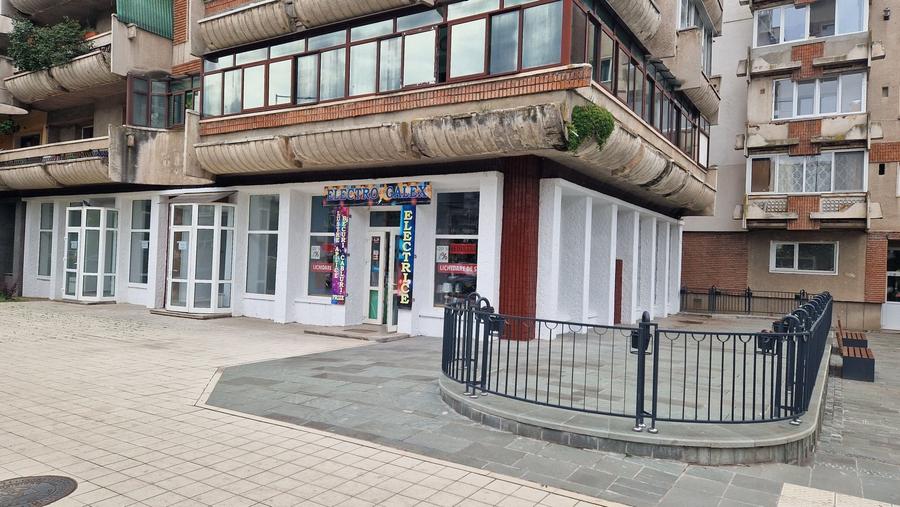 Spațiu comercial, de 87 mp, în 22 Decembrie