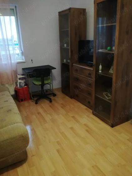 Apartament cu 2 camere decomandat în Rogerius