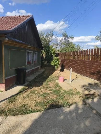 Casă cu 3 camere în Uileacu de Munte