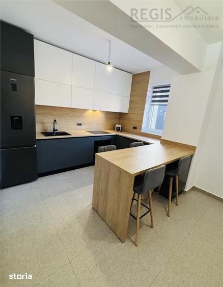 Apartament cu 2 camere decomandat, mobilat în Central