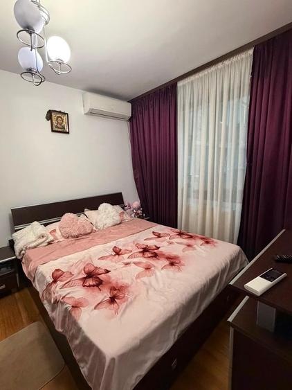 Apartament cu 3 camere decomandat în Exterior Vest