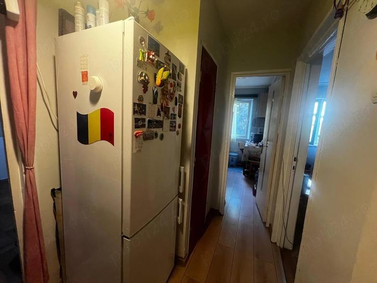 Apartament cu 2 camere decomandat în UTA