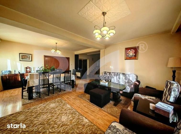 Apartament cu 8 camere, mobilat în Central