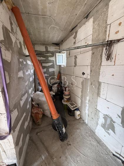 Casă cu 4 camere în Sânnicoară