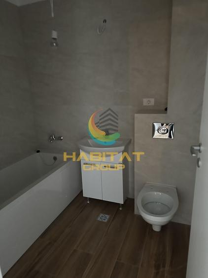 Apartament cu 2 camere decomandat în Apărătorii Patriei