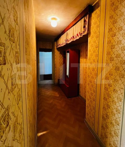 Apartament cu 3 camere decomandat în Dâmbu Pietros
