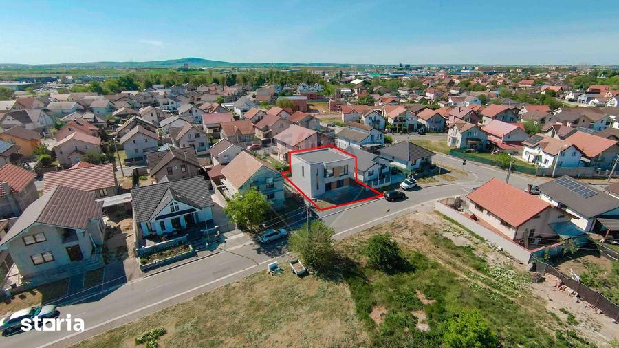 Casă cu 5 camere cu Teren 250 Mp în Tokai